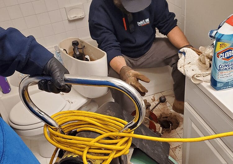plumbing-residential-crew